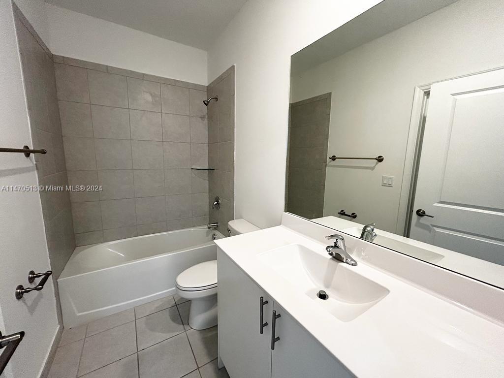 Corsica - Homestead - Residential Lease