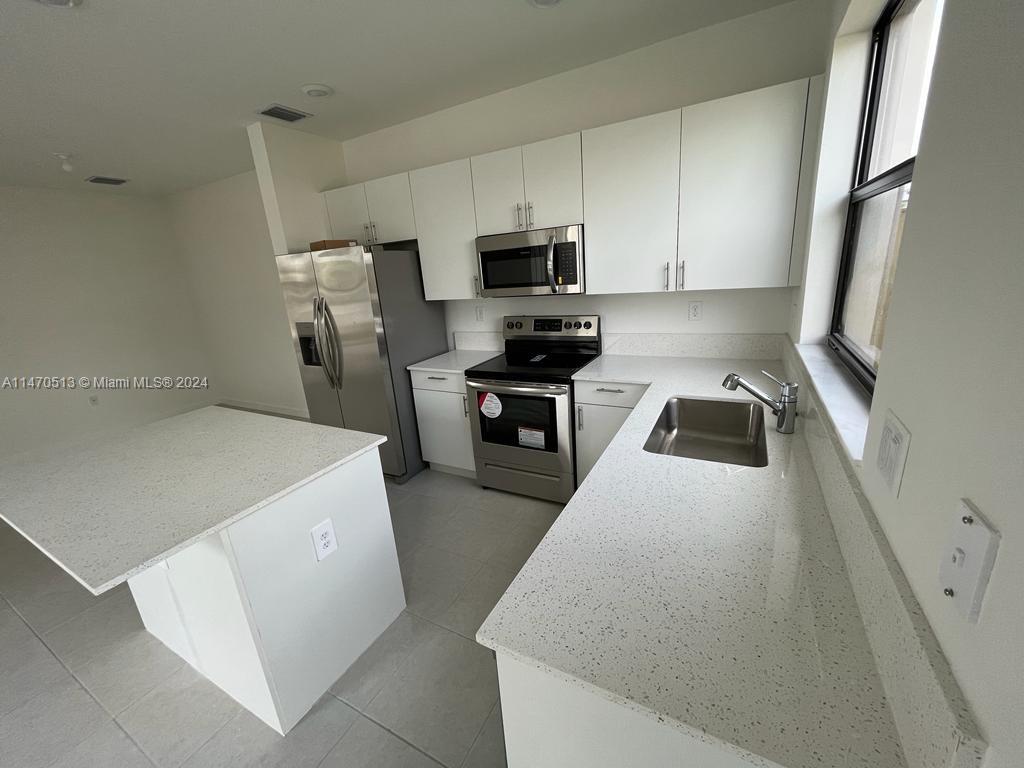 Corsica - Homestead - Residential Lease