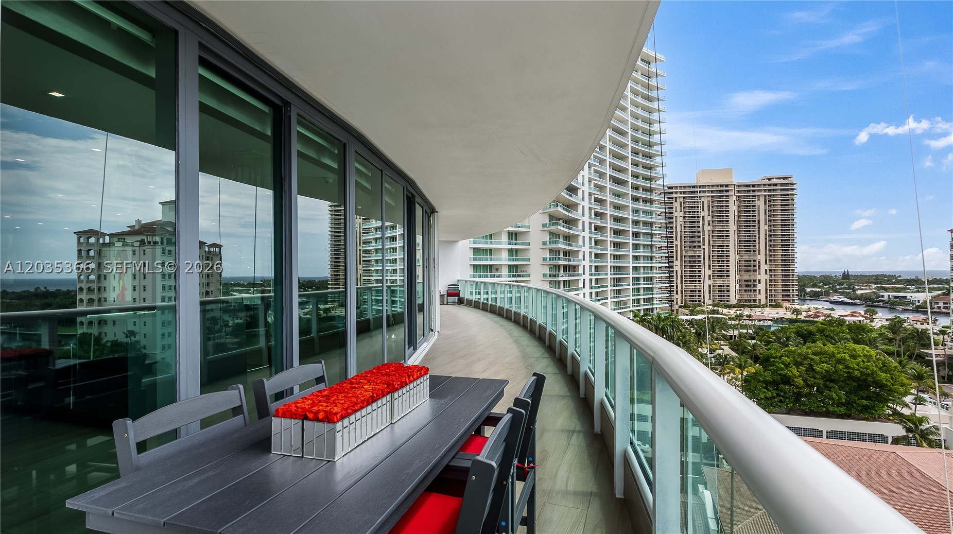 TOWERS OF PORTO VITA-SOUT - Residential