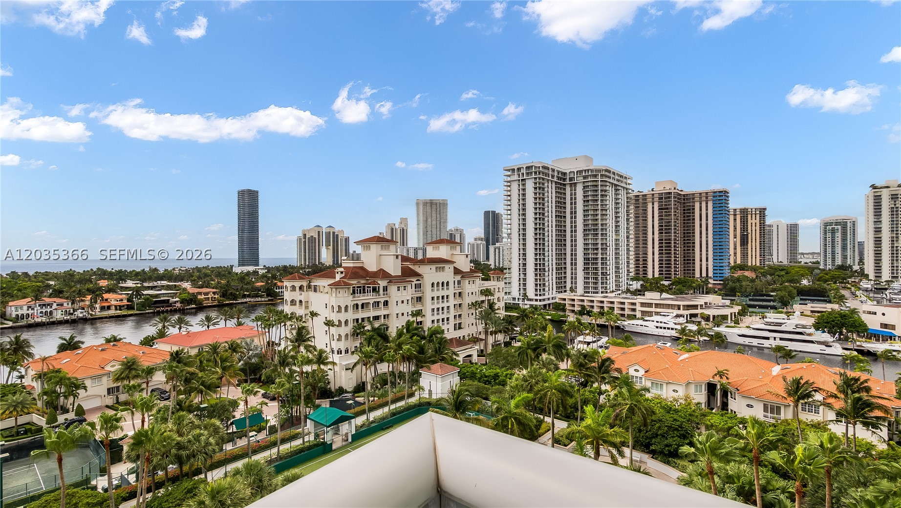 TOWERS OF PORTO VITA-SOUT - Residential