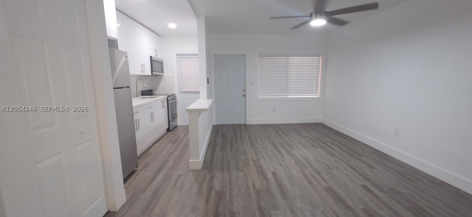 HIDEAWAY CONDO - Residential Lease