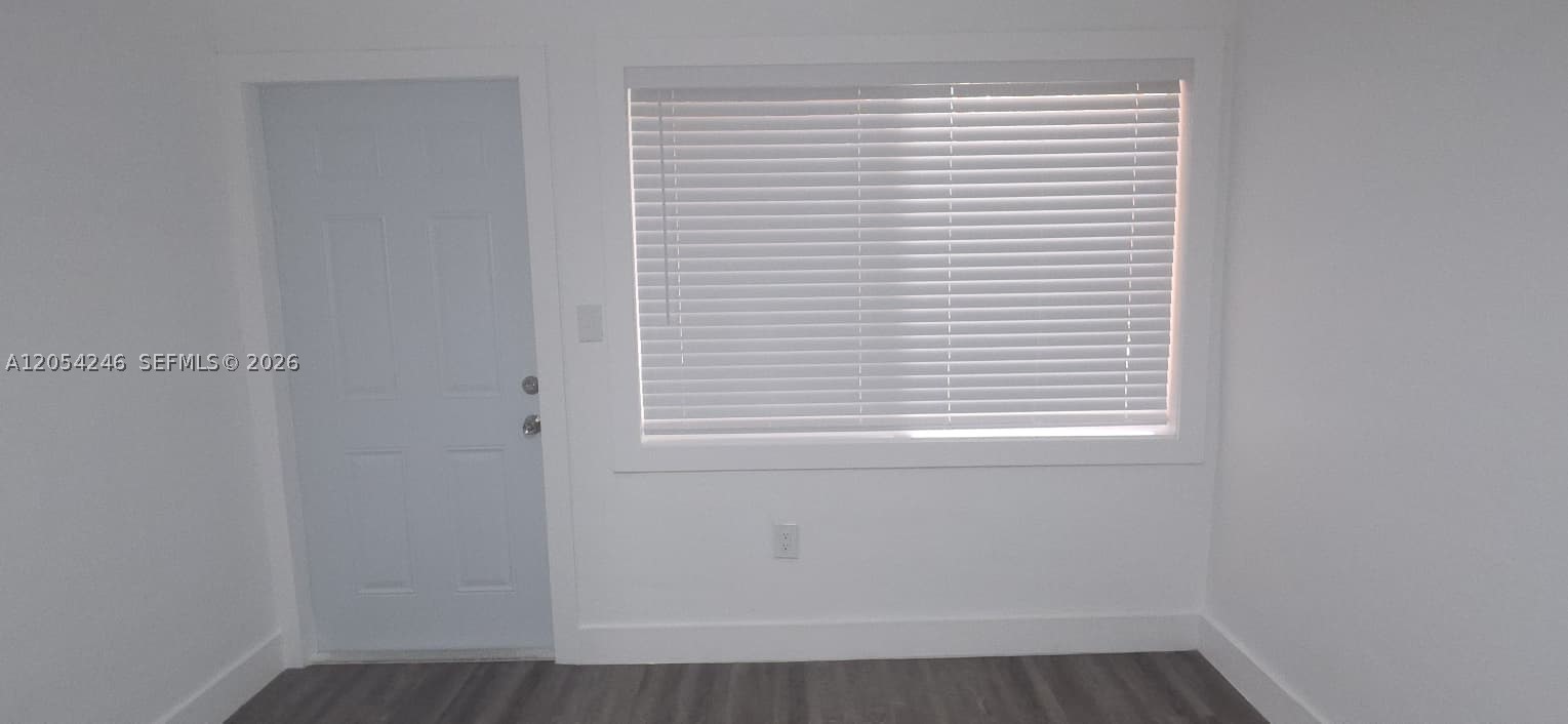 HIDEAWAY CONDO - Residential Lease
