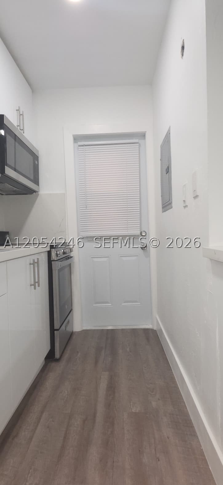 HIDEAWAY CONDO - Residential Lease