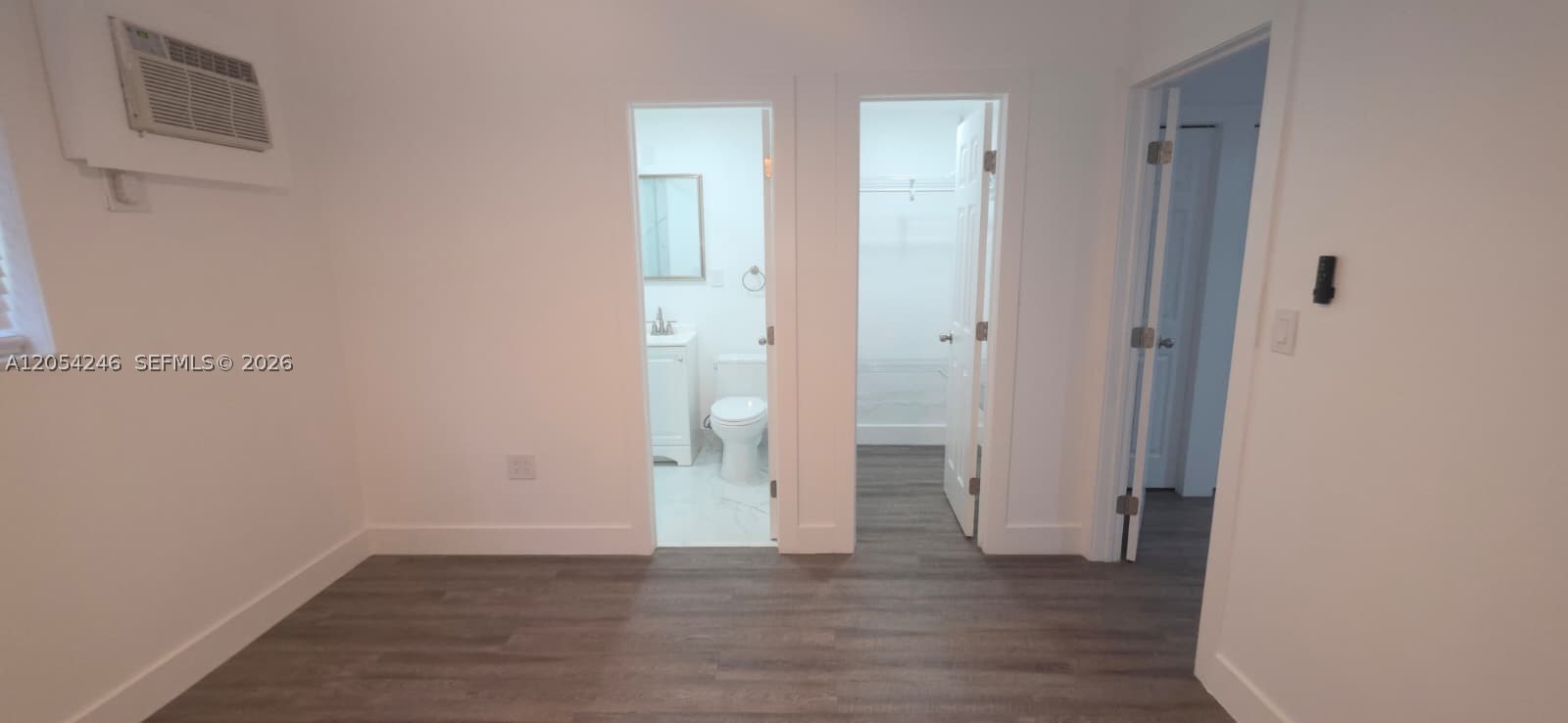 HIDEAWAY CONDO - Residential Lease