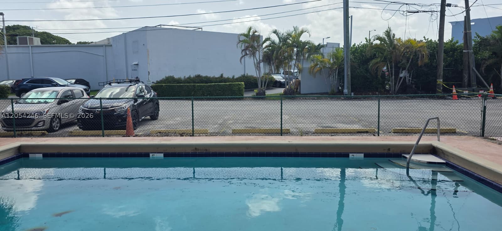 HIDEAWAY CONDO - Residential Lease