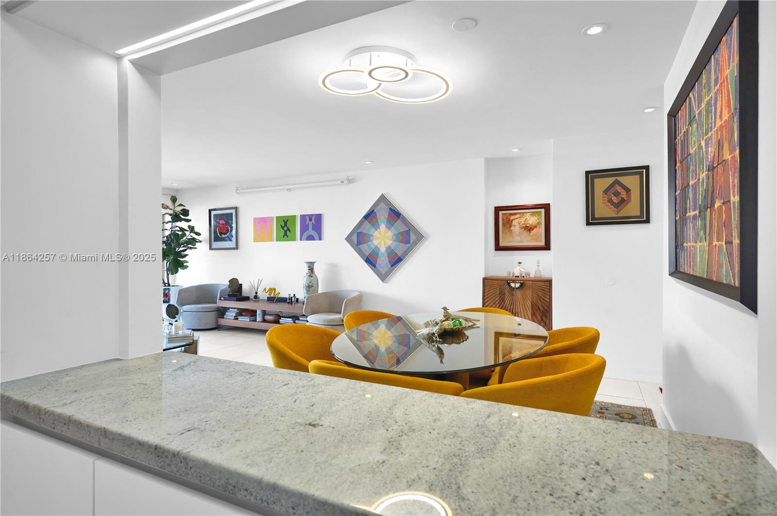 BRICKELL TOWNHOUSE CONDO - Residential Lease