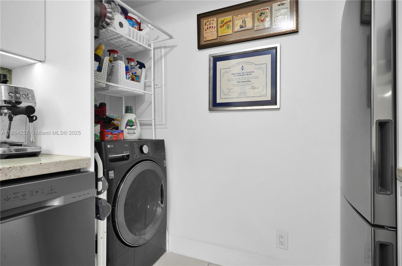 BRICKELL TOWNHOUSE CONDO - Residential Lease