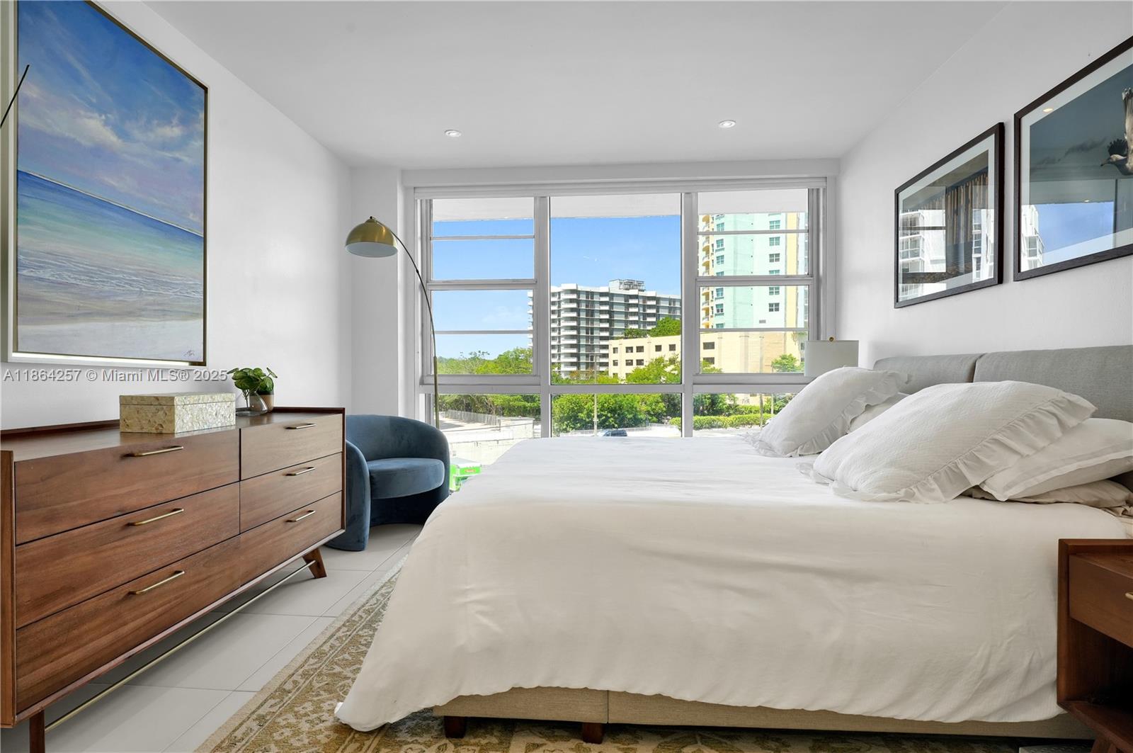 BRICKELL TOWNHOUSE CONDO - Residential Lease