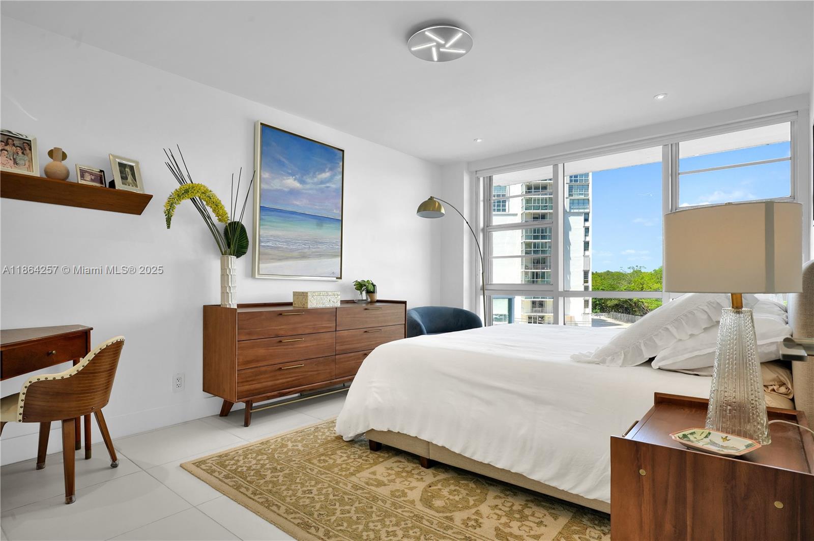 BRICKELL TOWNHOUSE CONDO - Residential Lease