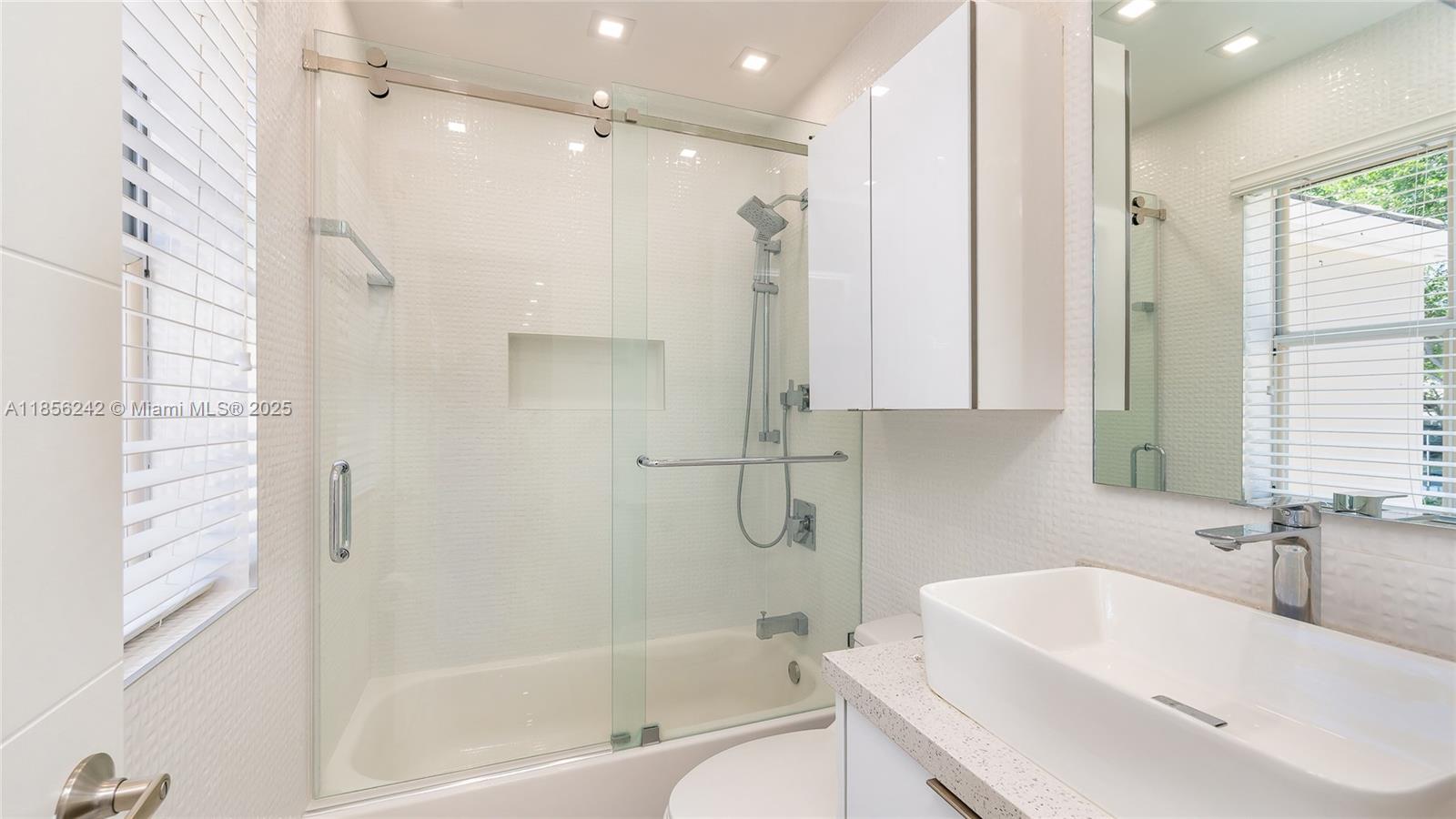BRIDGEPOINT - Residential