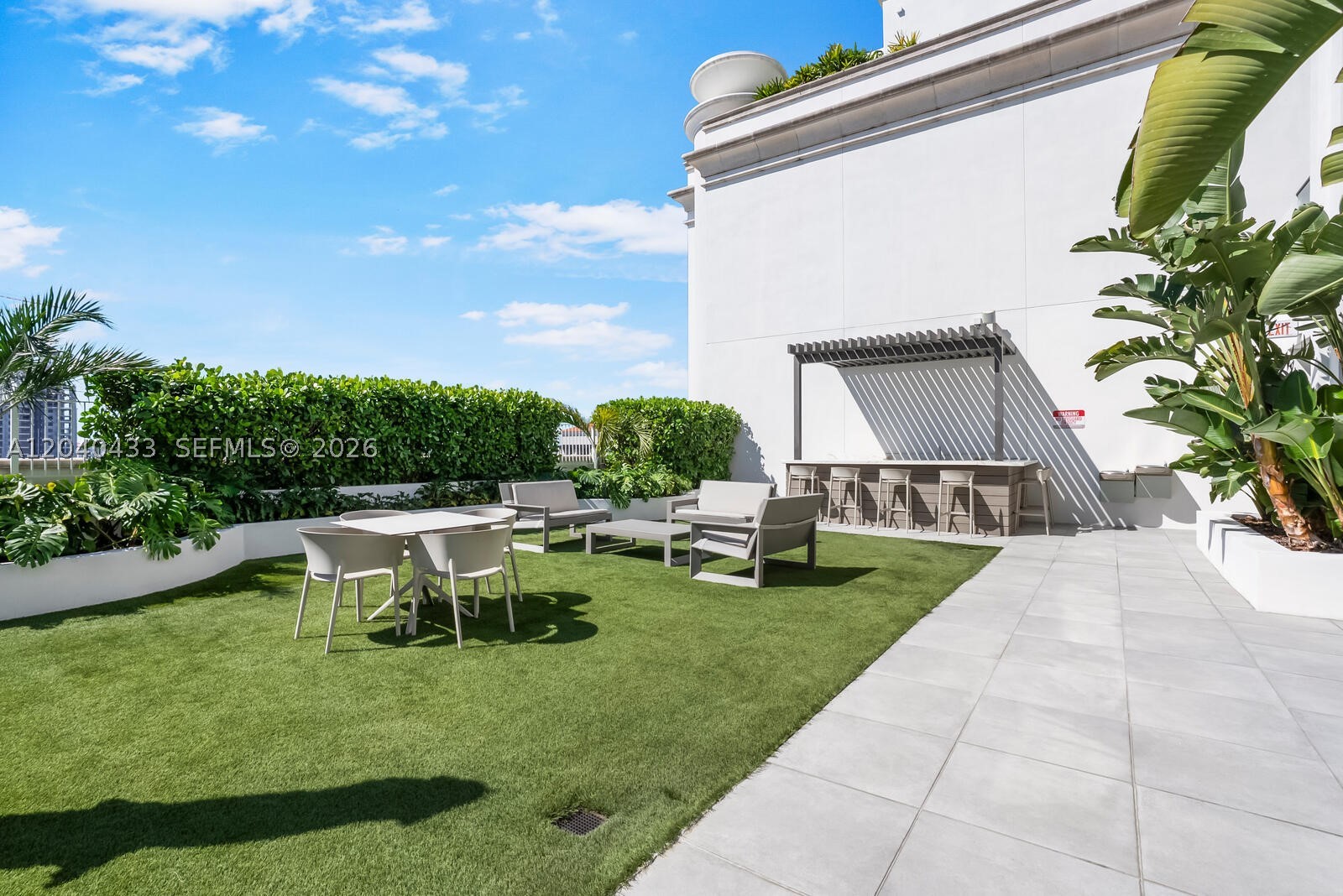 GIRALDA PLACE CONDO - Residential