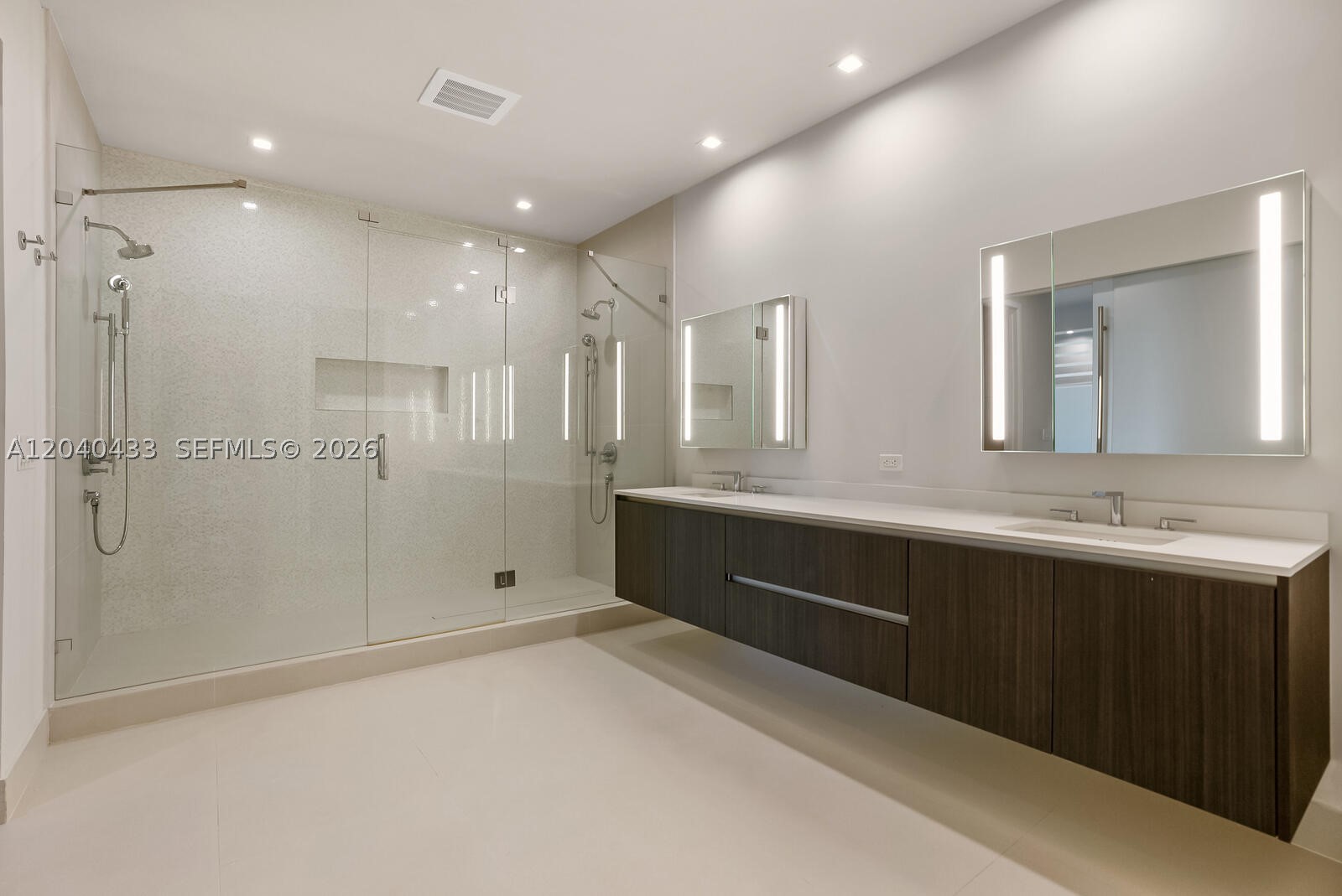 GIRALDA PLACE CONDO - Residential