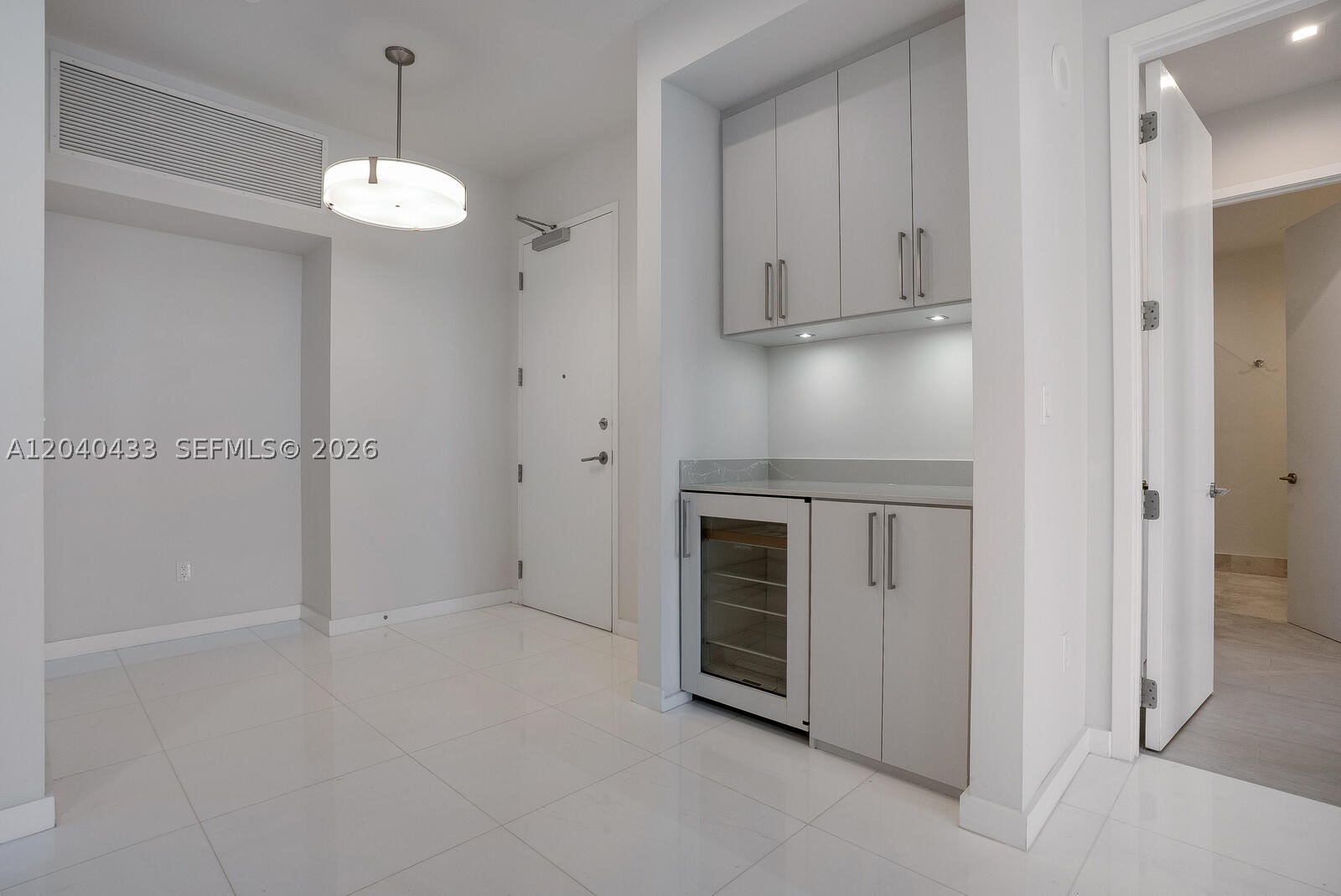 GIRALDA PLACE CONDO - Residential