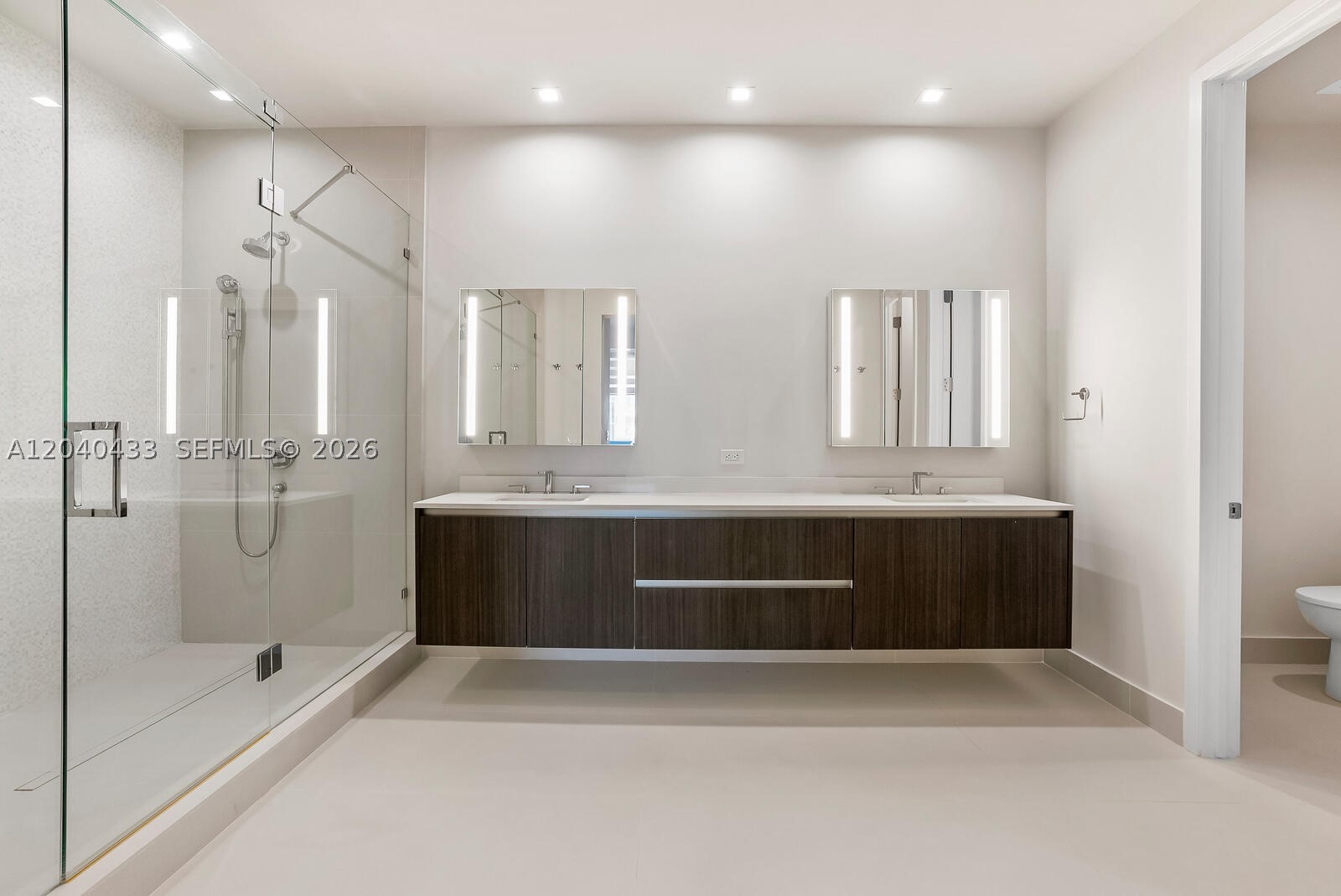 GIRALDA PLACE CONDO - Residential