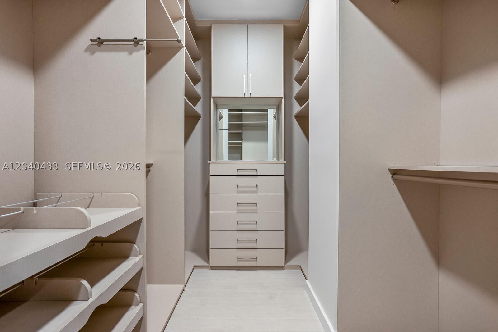GIRALDA PLACE CONDO - Residential