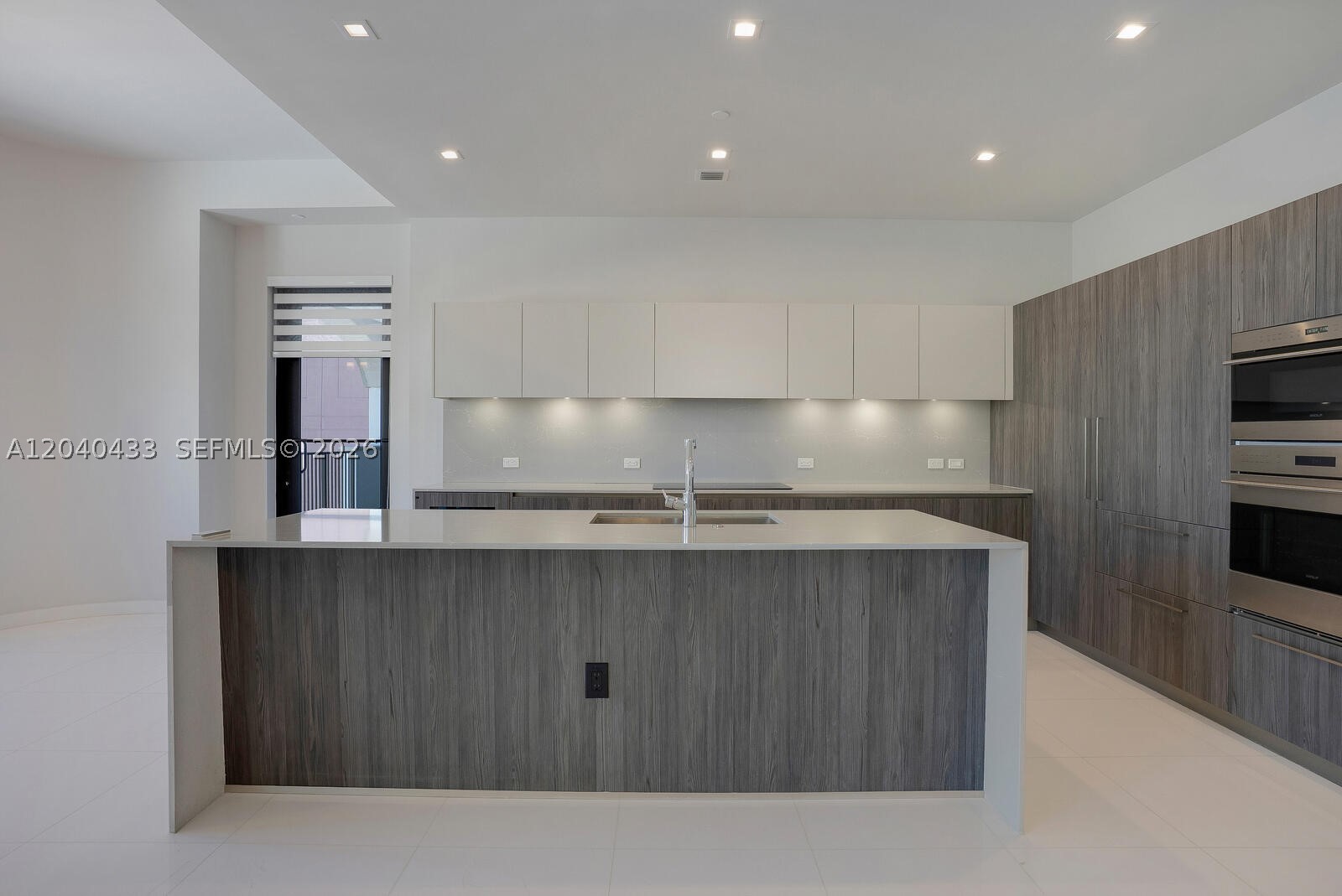 GIRALDA PLACE CONDO - Residential