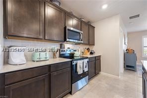 CALOOSA COVE - Residential