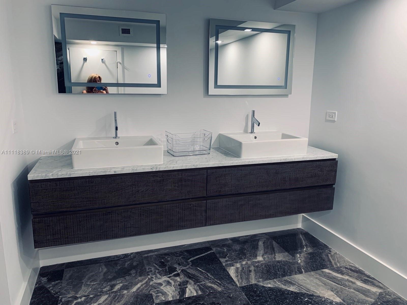 TURNBERRY ISLE CONDO - Residential