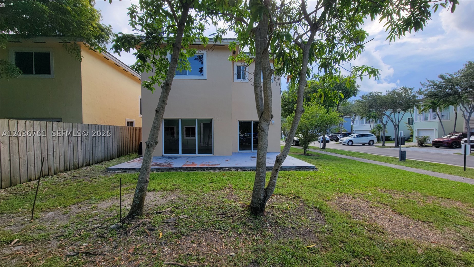 EMILIOS PLACE AT OASIS - Residential