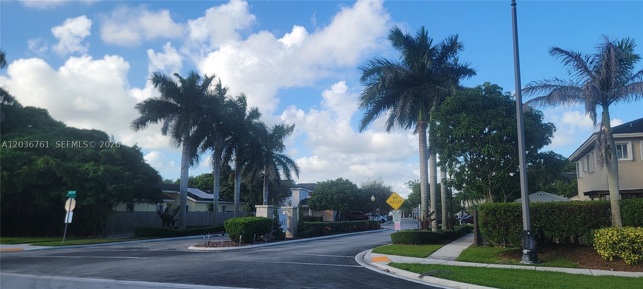 EMILIOS PLACE AT OASIS - Residential