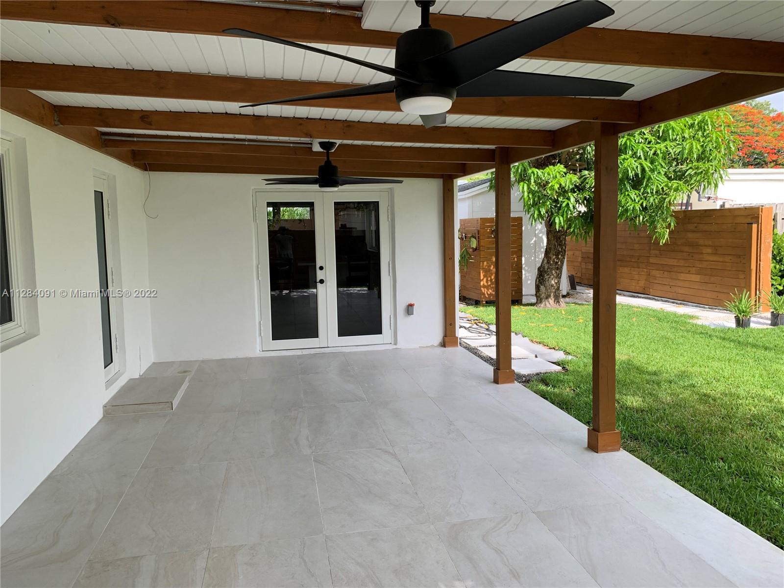 RIVIERA ESTATES 1ST ADDN - Residential