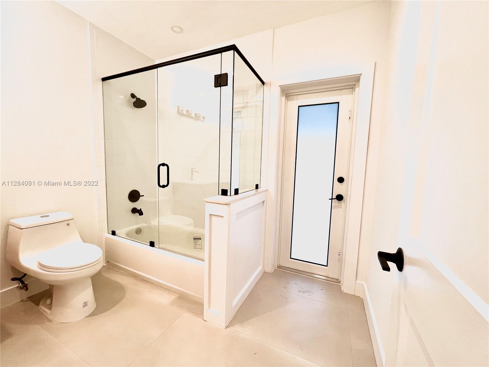 RIVIERA ESTATES 1ST ADDN - Residential