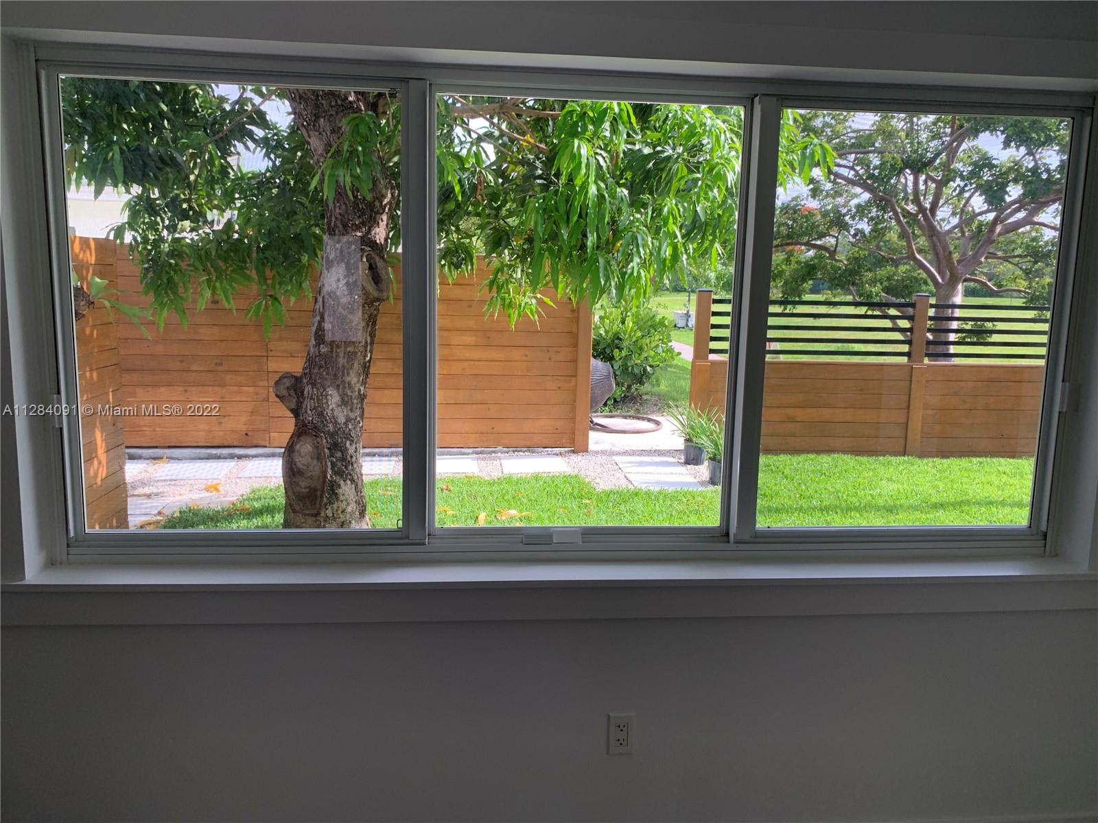 RIVIERA ESTATES 1ST ADDN - Residential