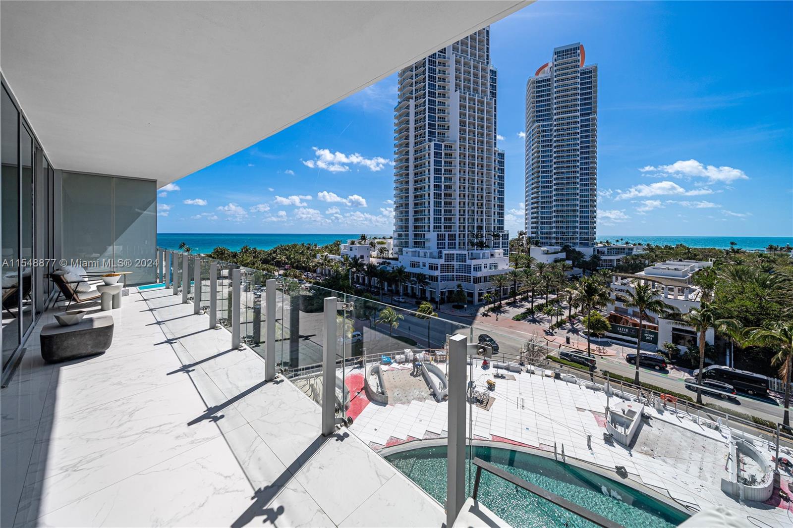 ONE OCEAN CONDO - Residential