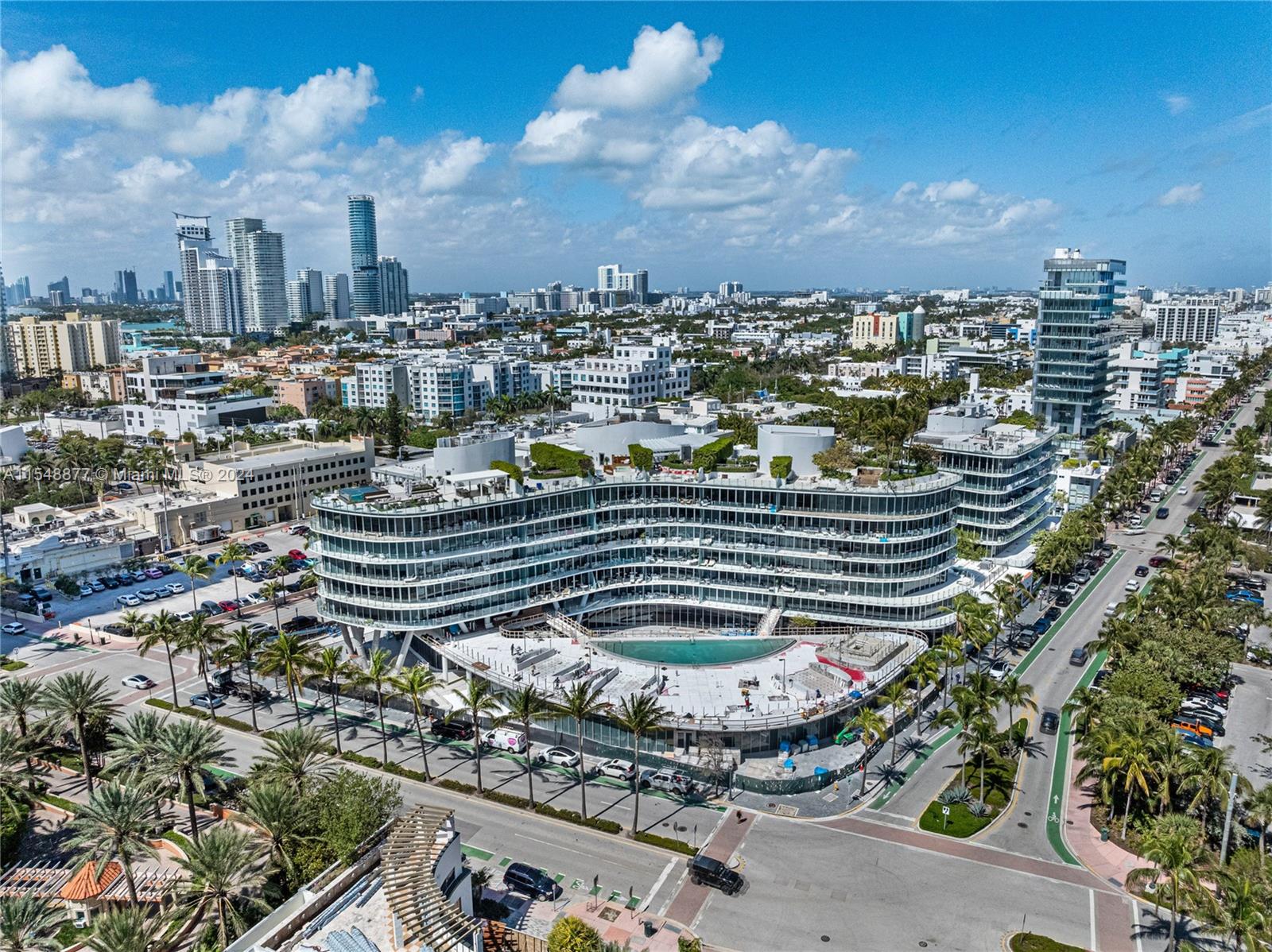 ONE OCEAN CONDO - Residential
