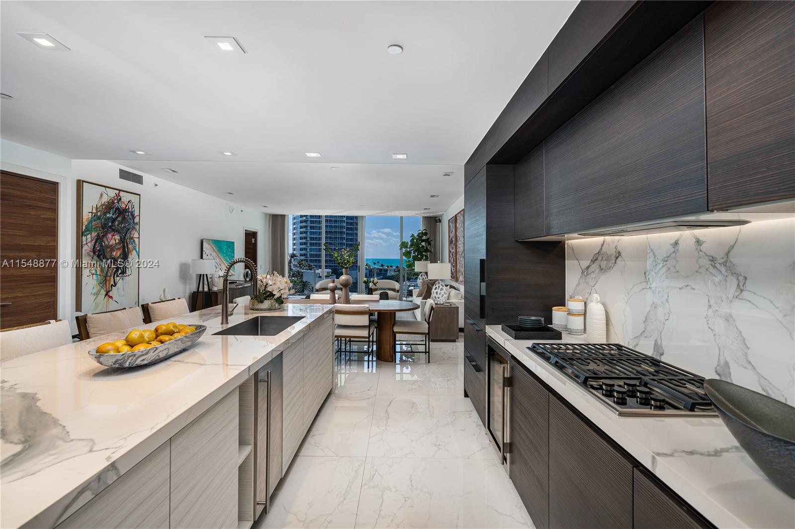 ONE OCEAN CONDO - Residential