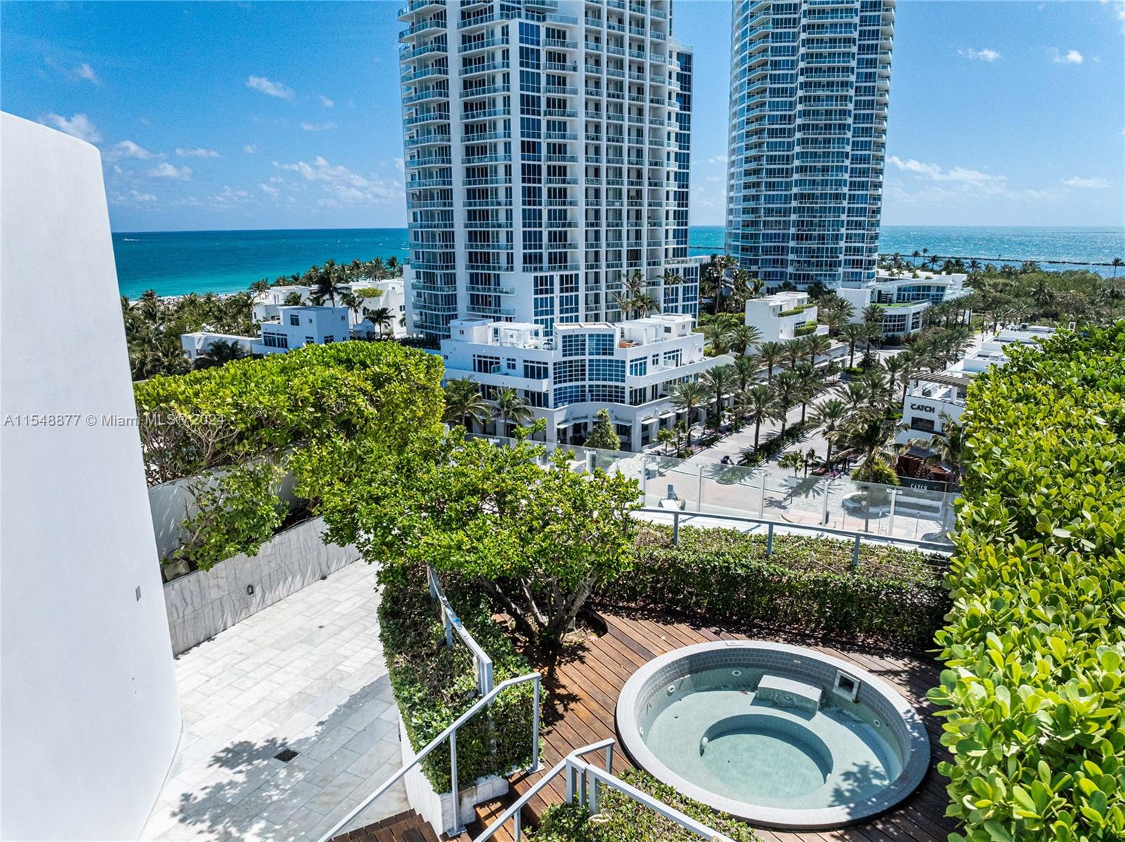 ONE OCEAN CONDO - Residential