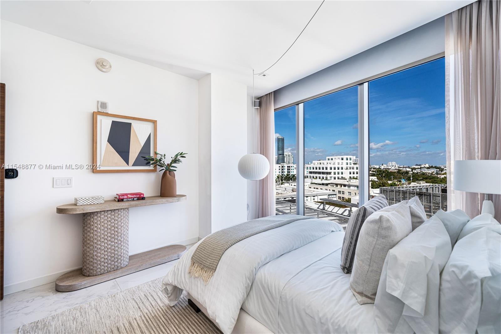 ONE OCEAN CONDO - Residential