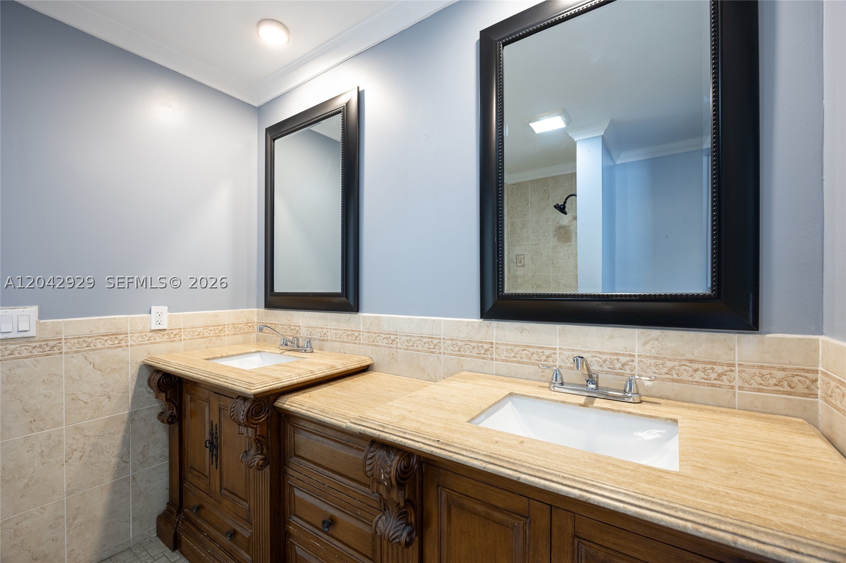 CORAL SPRINGS COUNTRY CLU - Residential
