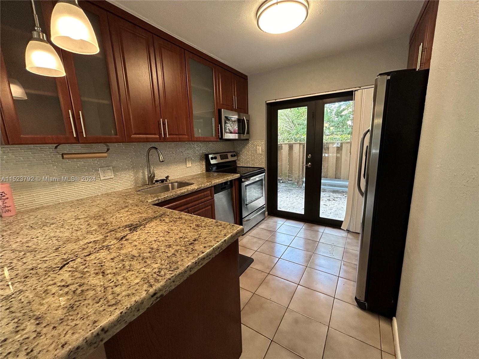 WIMBLEDON AT JACARANDA CO - Residential Lease