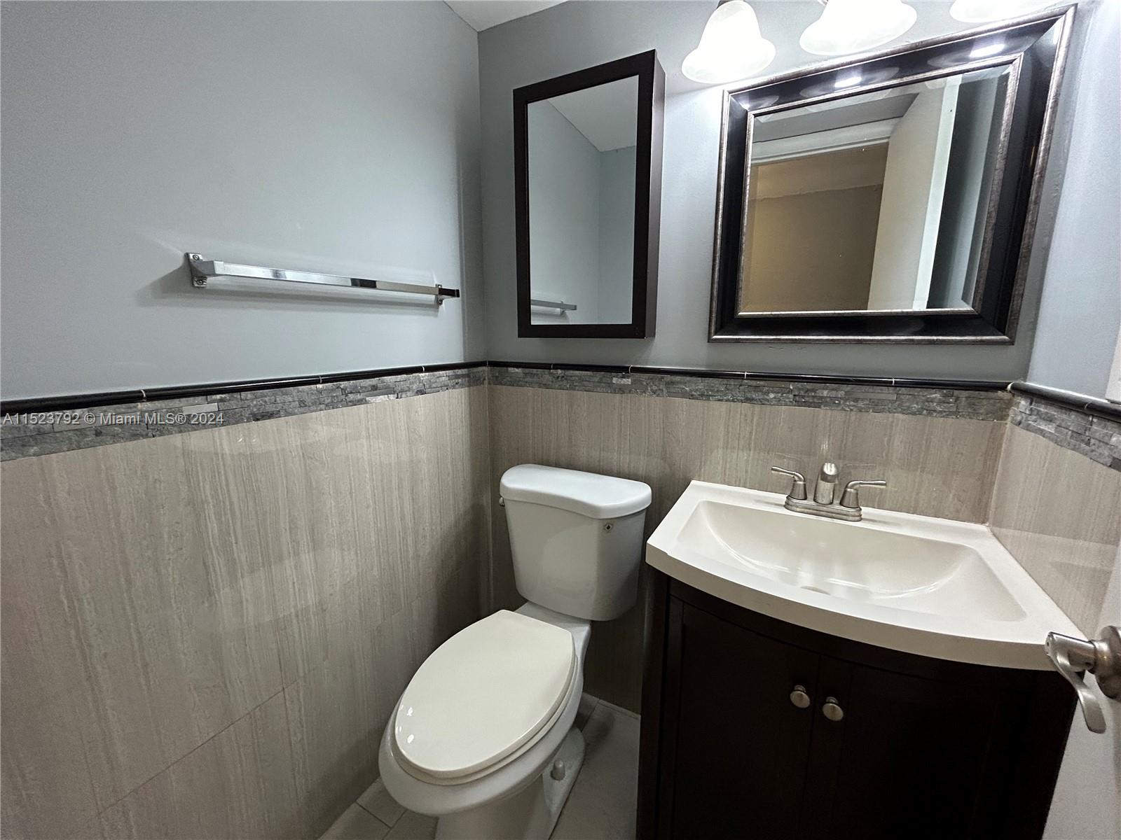WIMBLEDON AT JACARANDA CO - Residential Lease