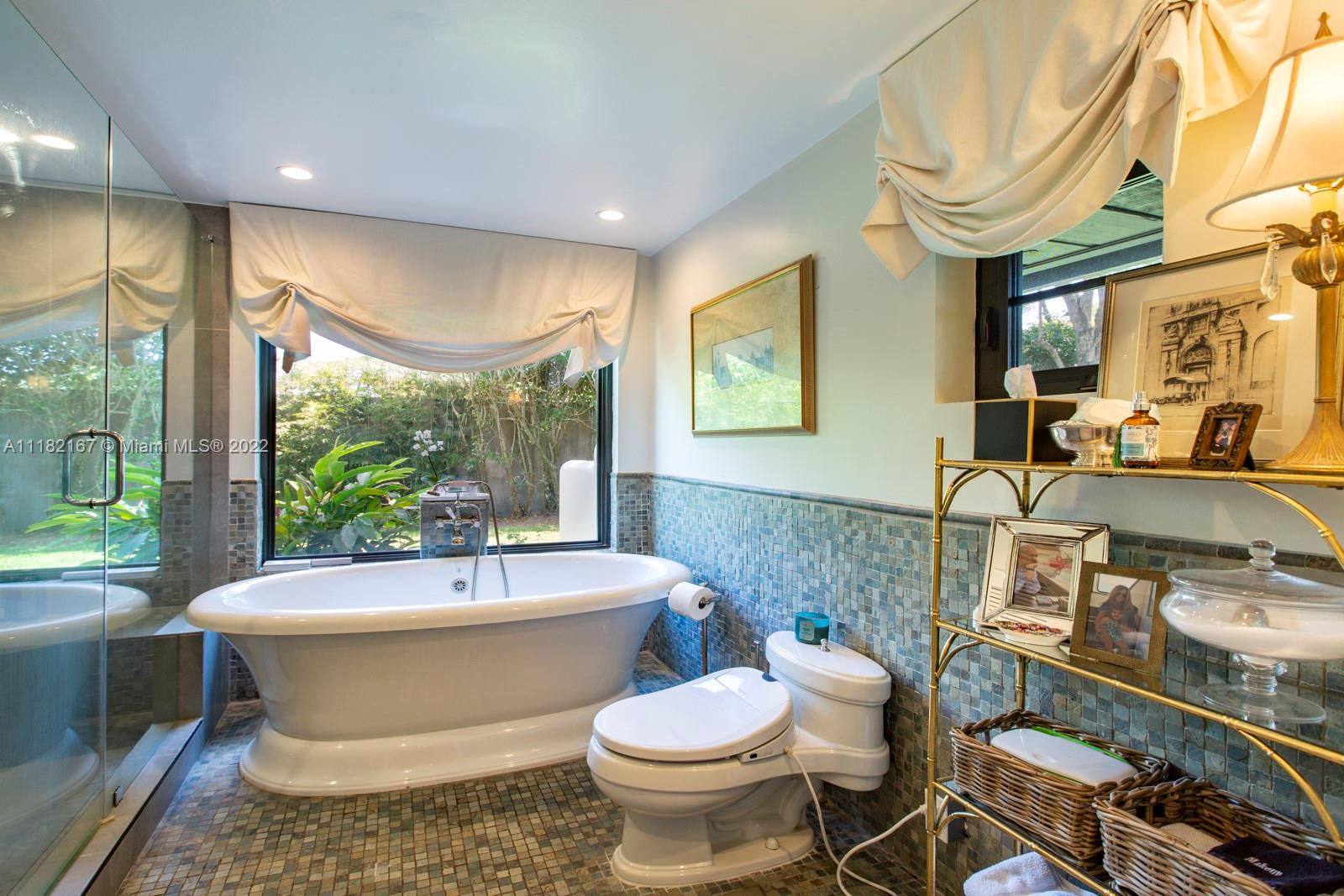 RIDGELINE ESTATES - Residential
