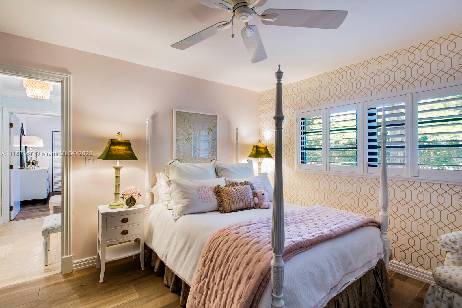 RIDGELINE ESTATES - Residential