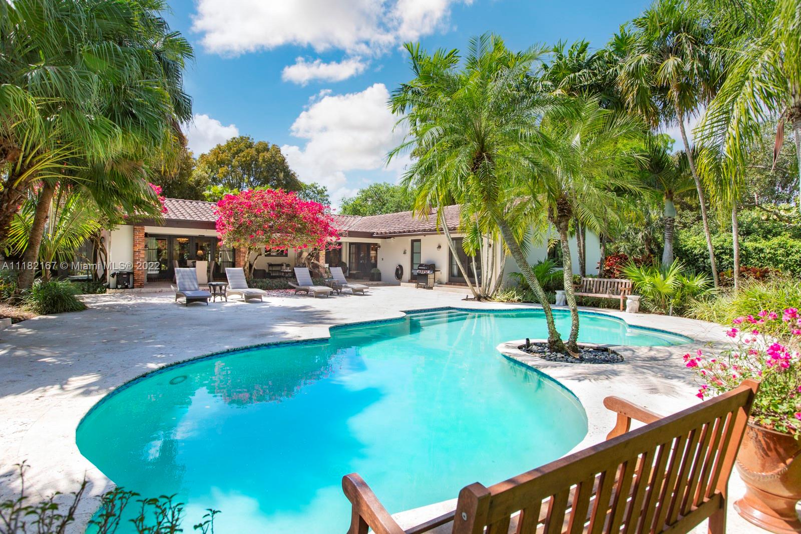 RIDGELINE ESTATES - Residential