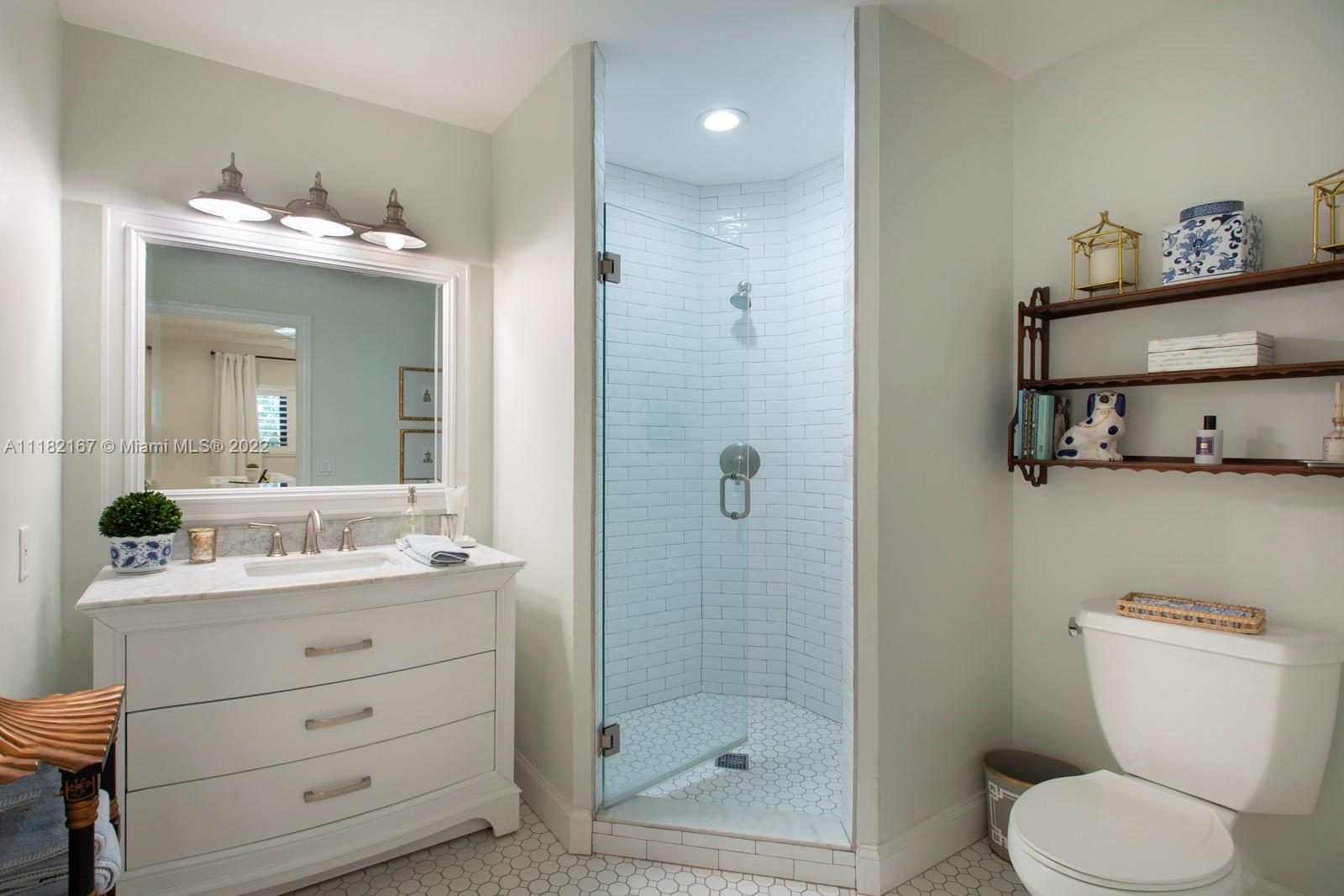 RIDGELINE ESTATES - Residential