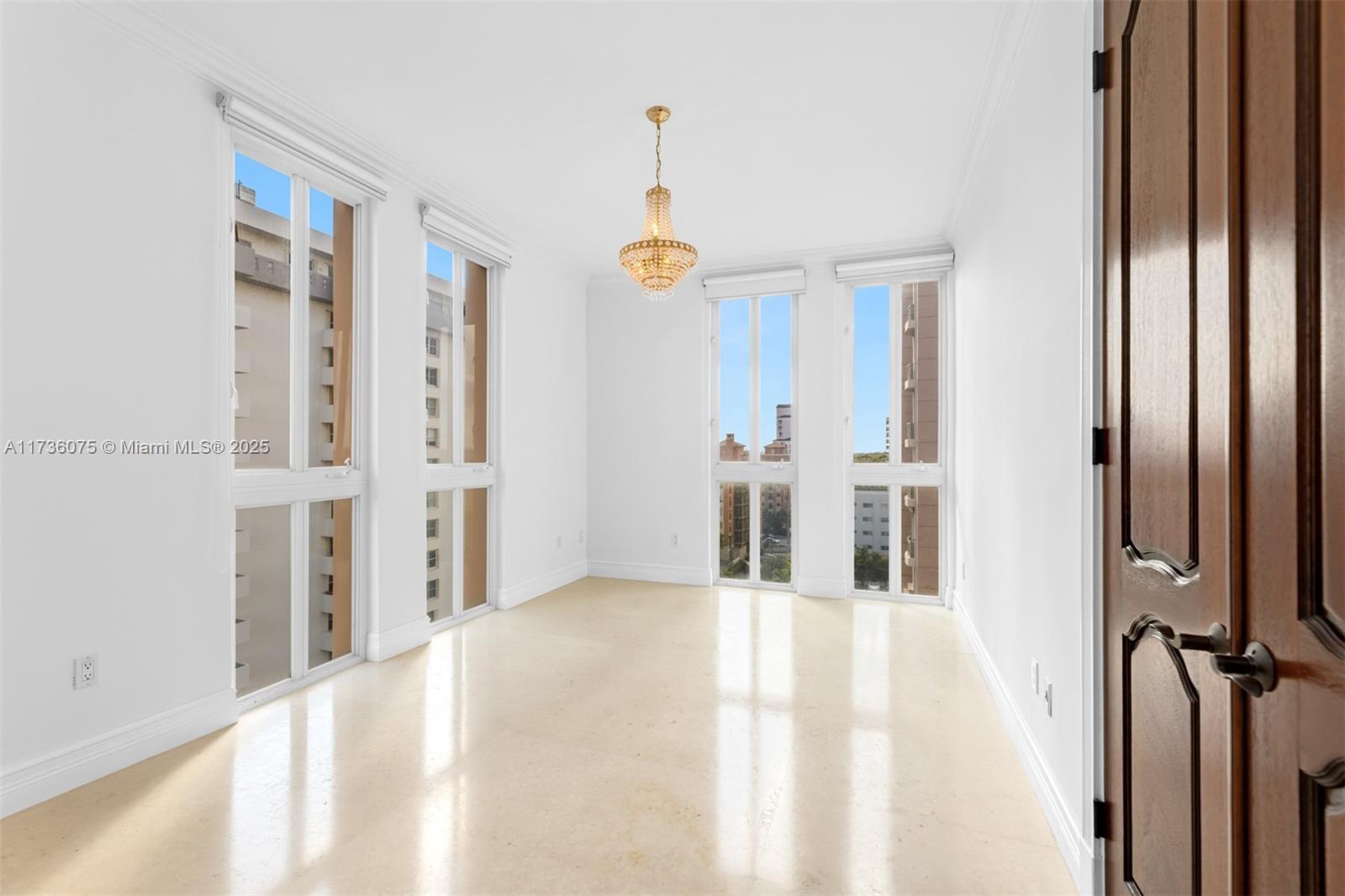 SEGOVIA TOWER CONDO - Residential