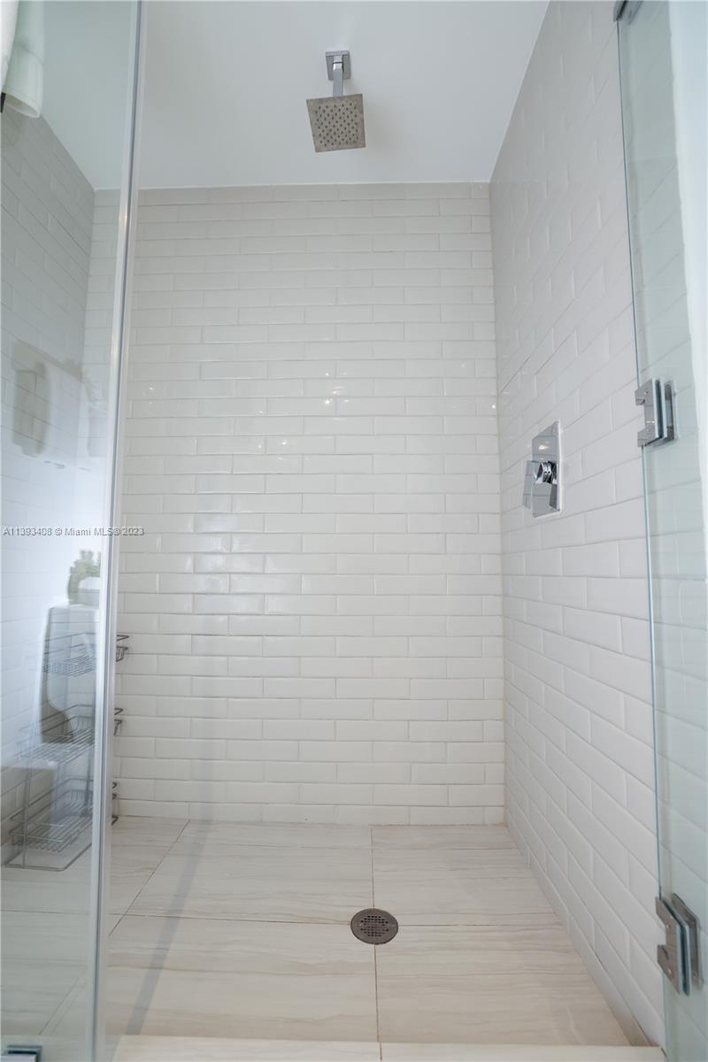 4010 SOUTH OCEAN CONDO - Residential