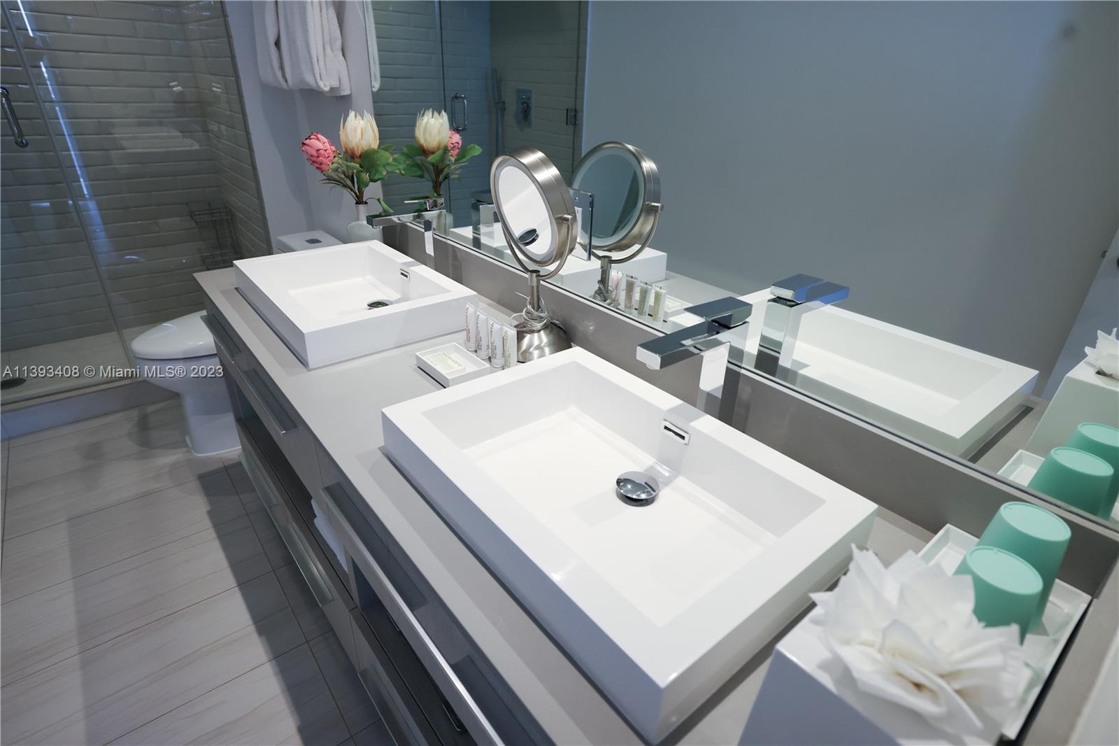 4010 SOUTH OCEAN CONDO - Residential
