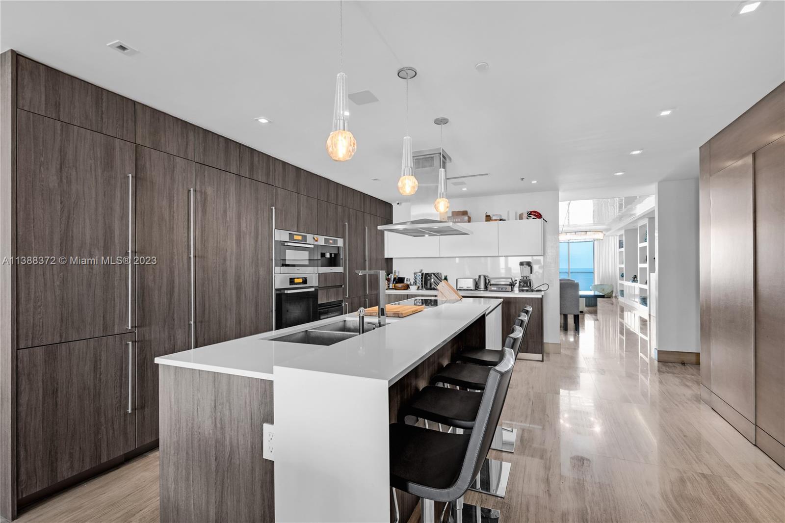 OCEANA KEY BISCAYNE CONDO - Residential