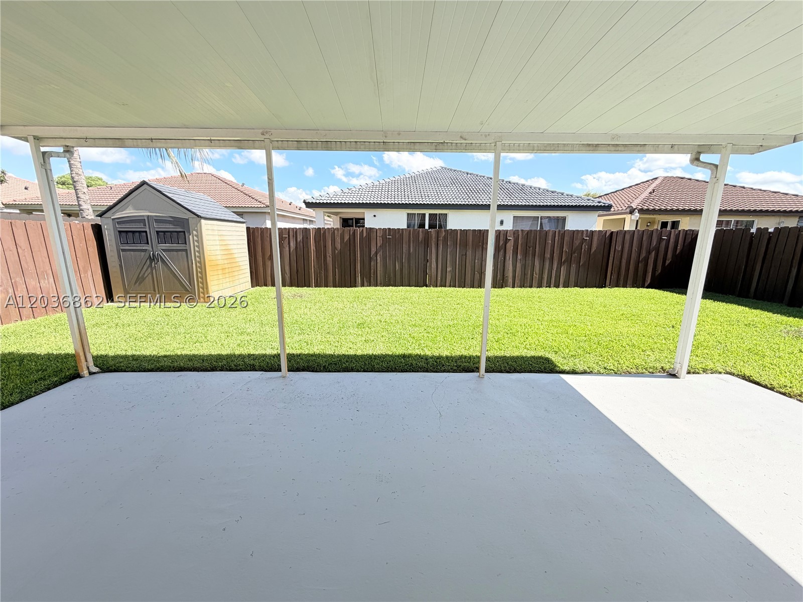 SPANISH LAKES 2ND ADDN - Residential Lease