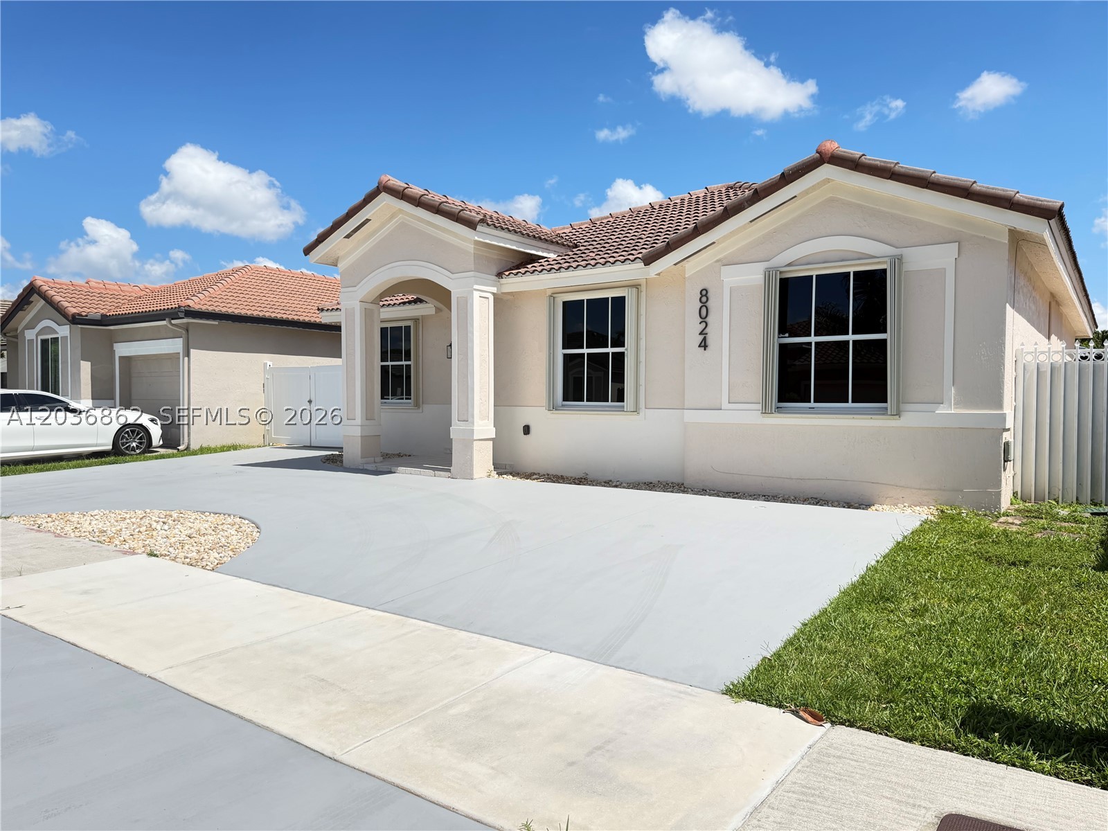 SPANISH LAKES 2ND ADDN - Residential Lease