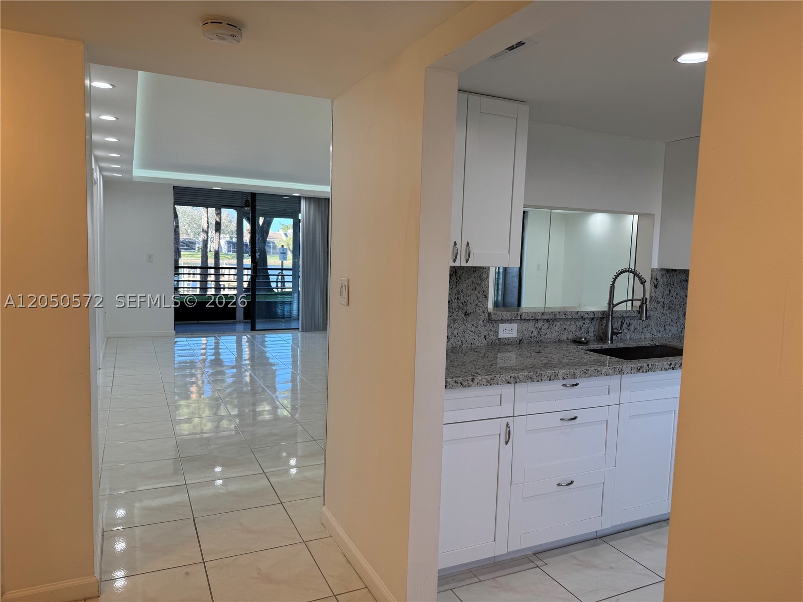 COLONY POINT 4 CONDO - Residential