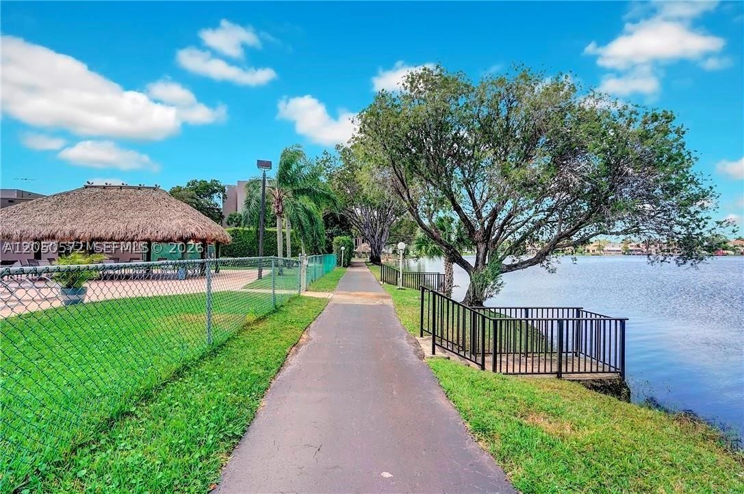 COLONY POINT 4 CONDO - Residential