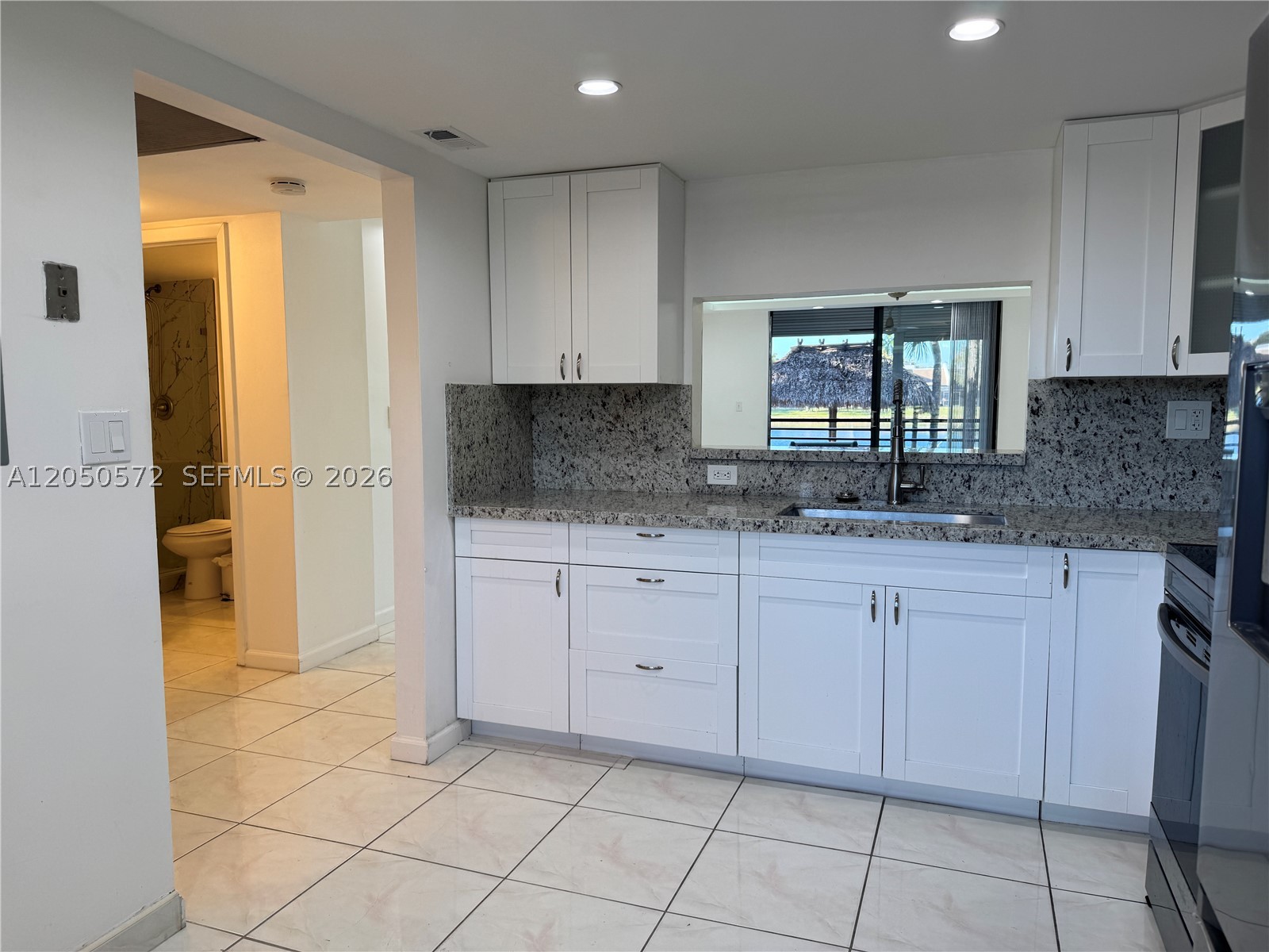 COLONY POINT 4 CONDO - Residential