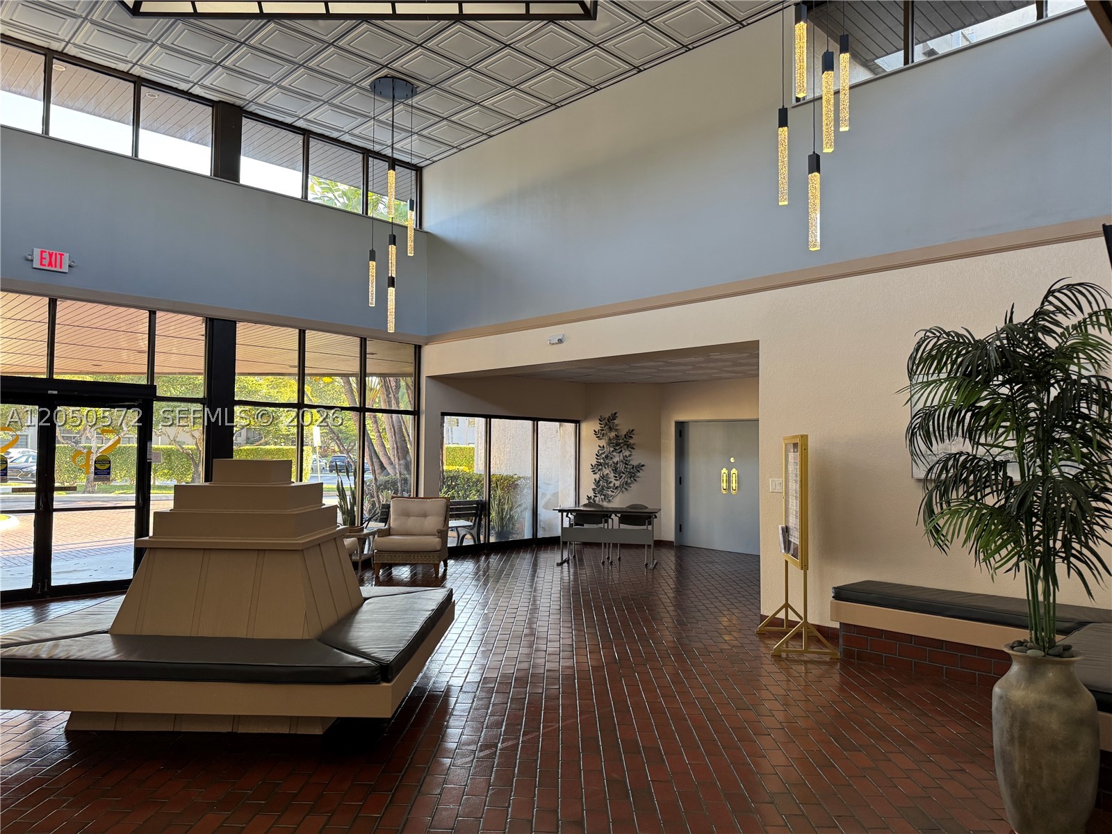 COLONY POINT 4 CONDO - Residential