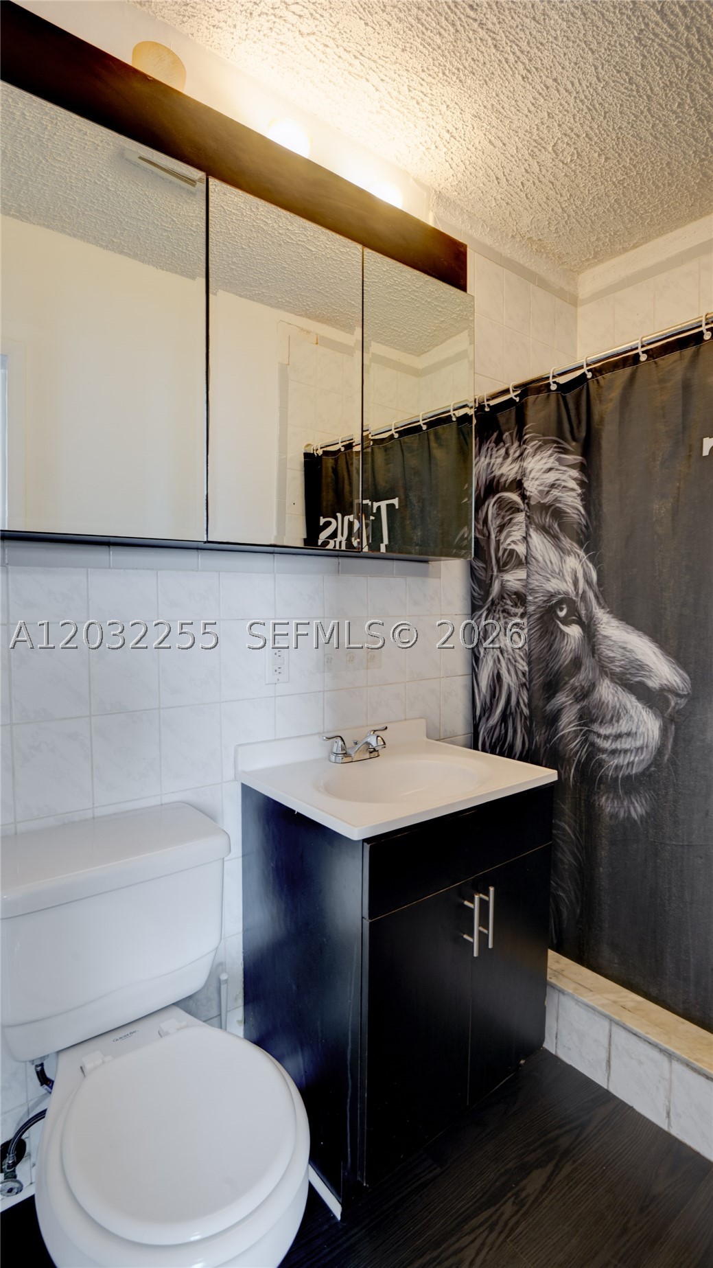 TROPICAL ESTATES 1ST ADDN - Residential